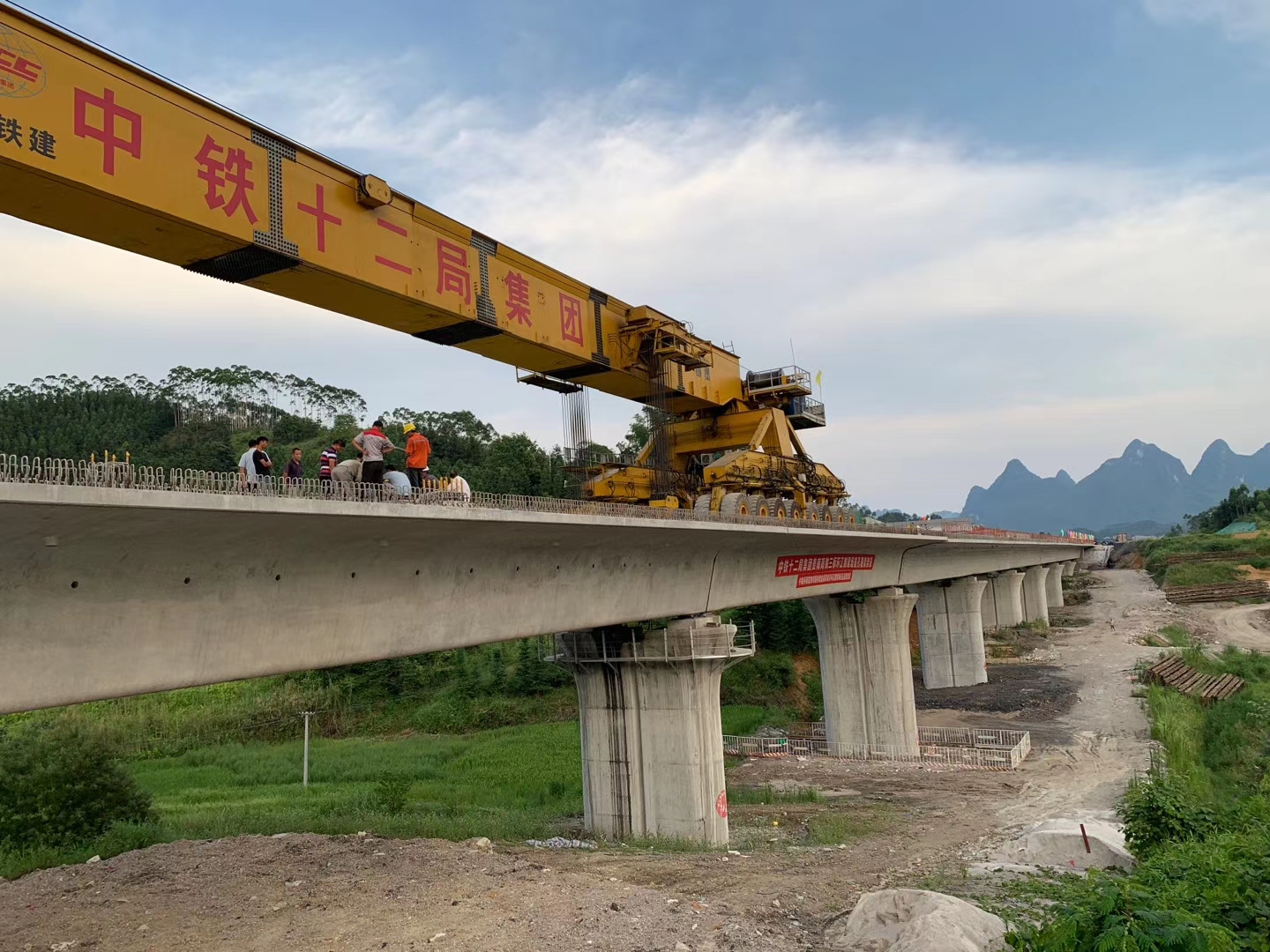 石城预应力加固在公路桥梁施工应用